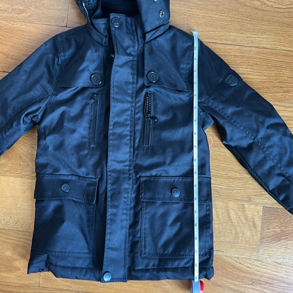 Boys winter coat - Picture 6 of 11